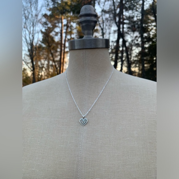 NWT Sterling Silver Plated Chain & Alloy Heart Charm Necklace - Picture 8 of 10